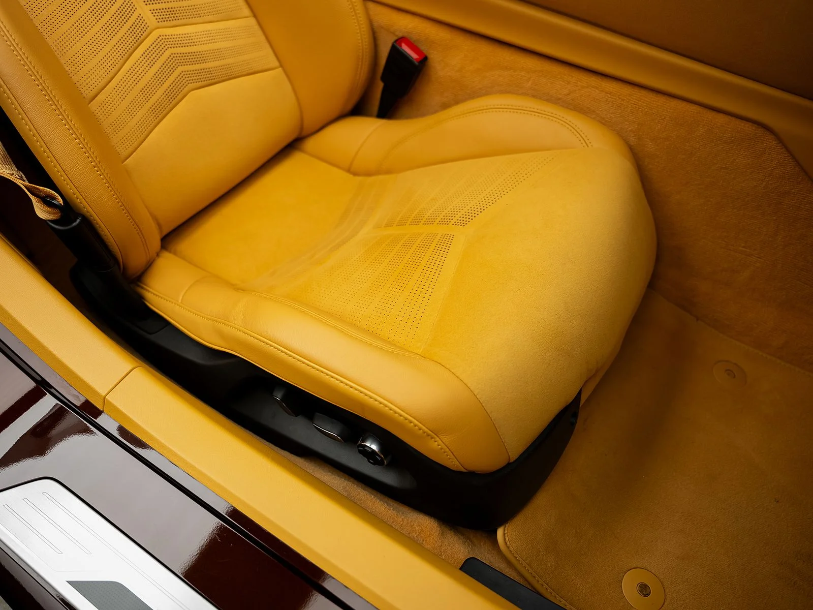 Used 2022 Brown Chevrolet Stingray image 36