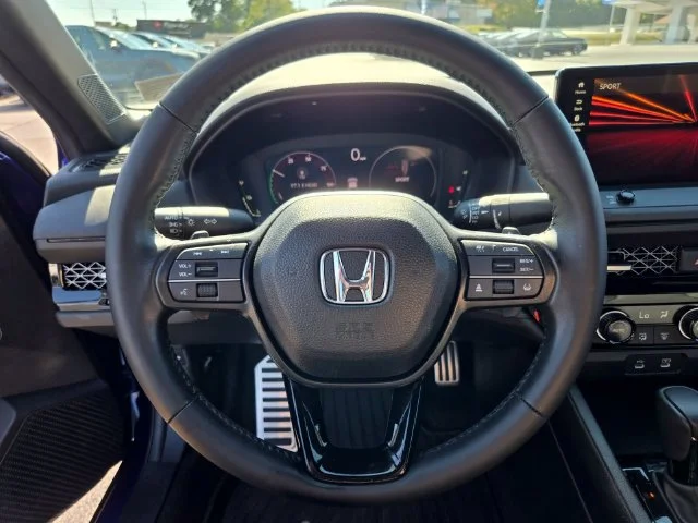 Used 2024 Blue Honda Sport-L image 31