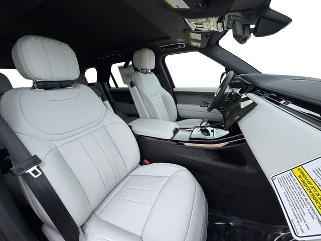 New 2026 Santorini Black Land Rover SE image 16