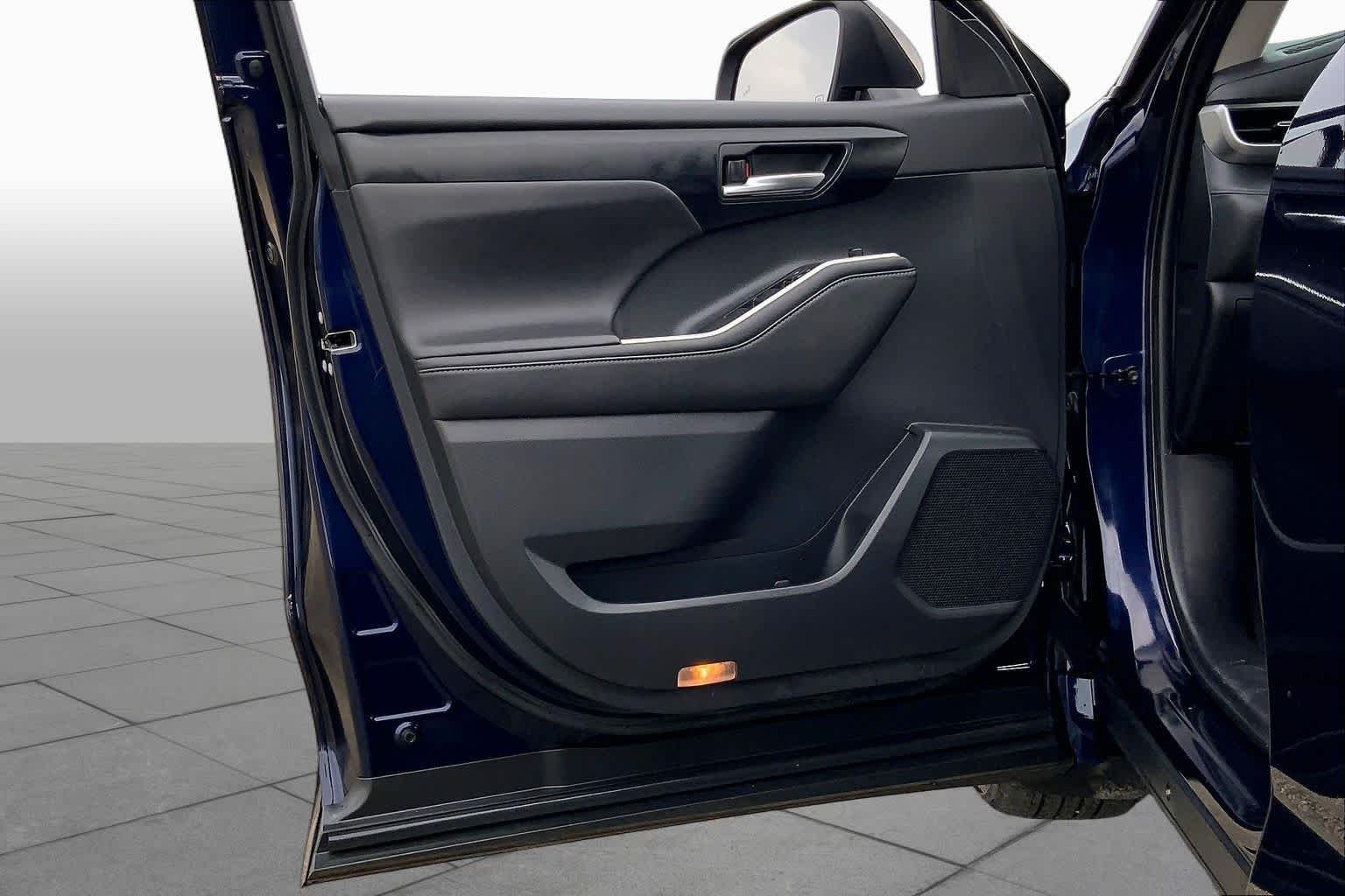 Used 2020 Blueprint Toyota XLE image 21
