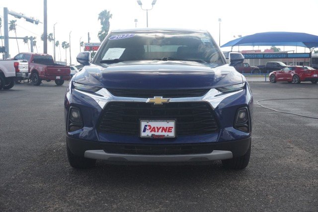 Used 2022 BLUE Chevrolet LT image 2