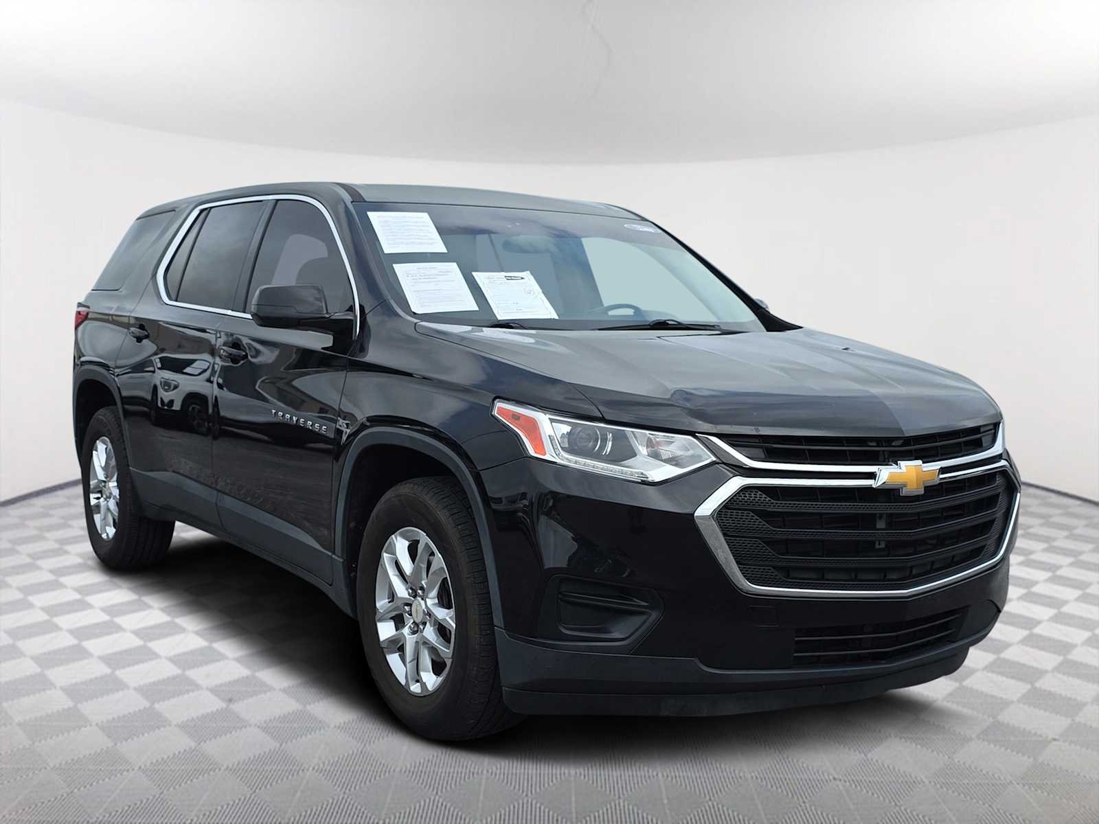 2019 Chevrolet Traverse FWD LS's photo