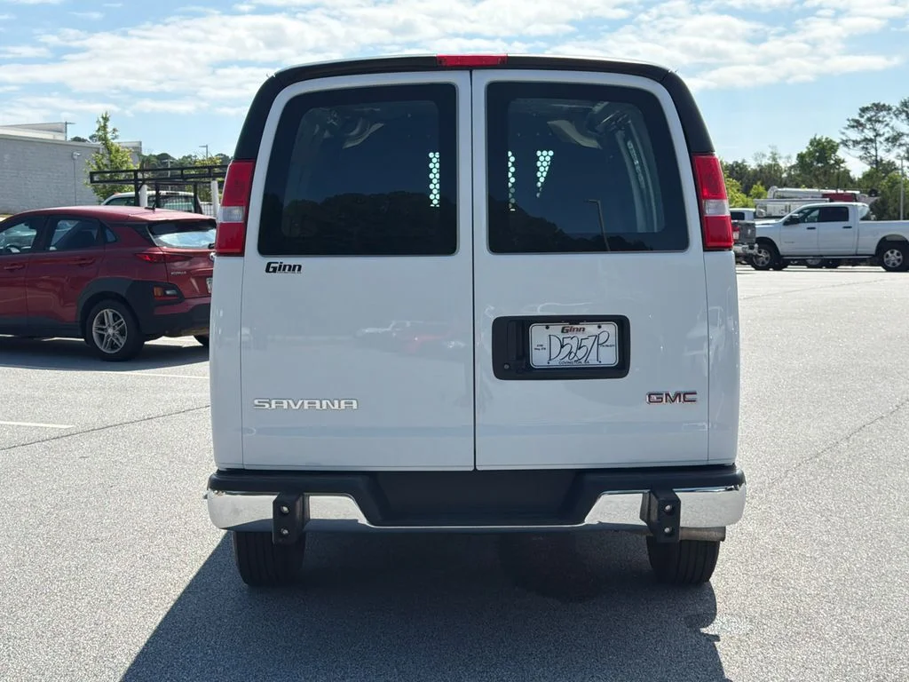 Used 2024 White GMC Work Van image 6