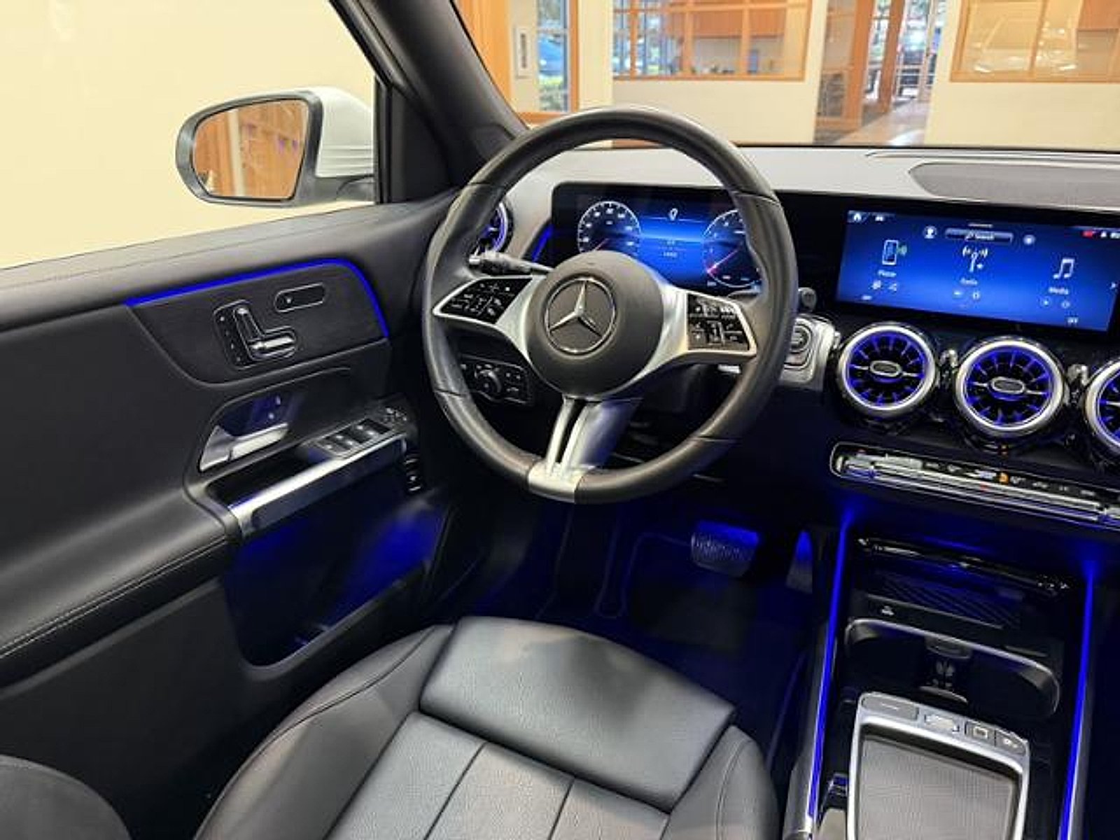 Used 2025 Polar White Mercedes-Benz  image 11