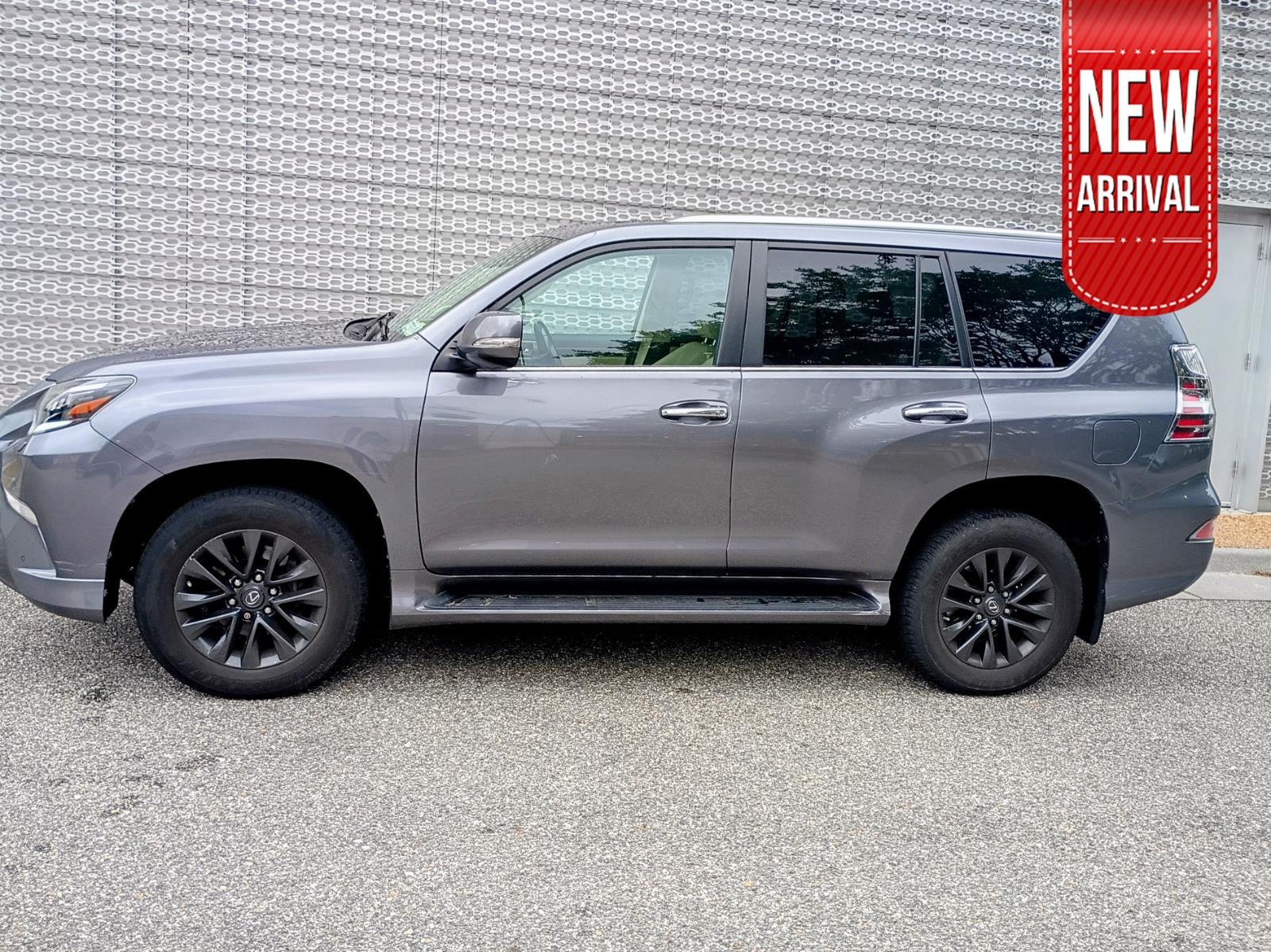 Used 2021  Lexus GX 460 Premium image 1
