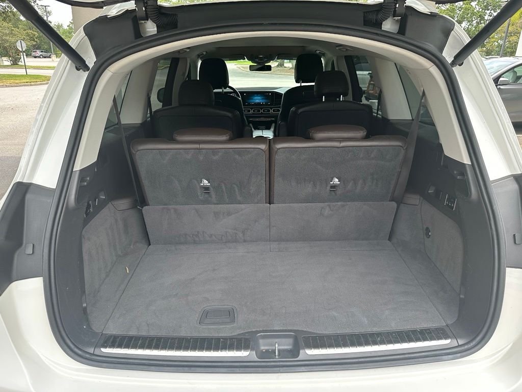 Used 2020  Mercedes-Benz GLS 450 image 31