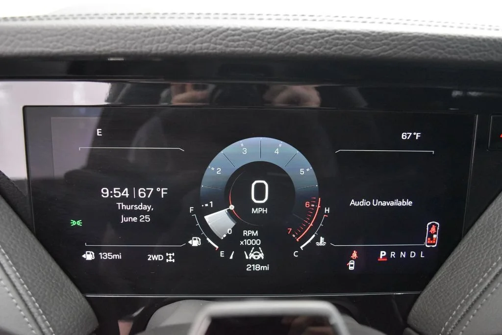 2026 GMC Yukon Denali - Photo 10