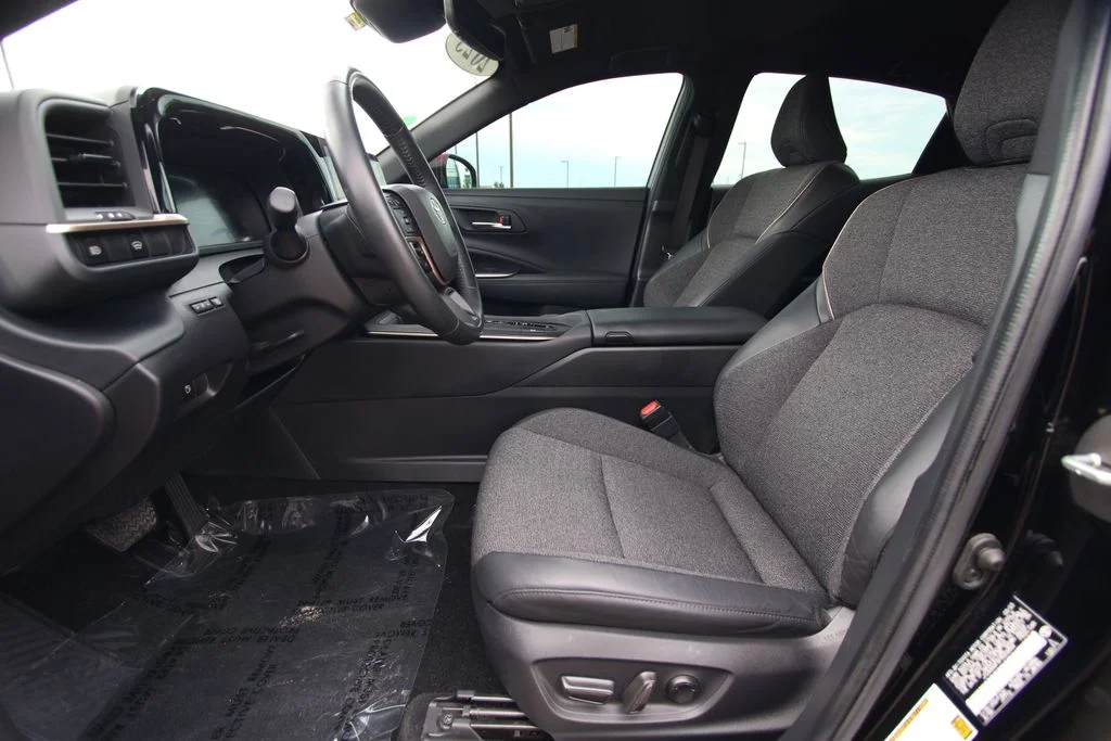 Used 2023 Black Toyota XLE image 6