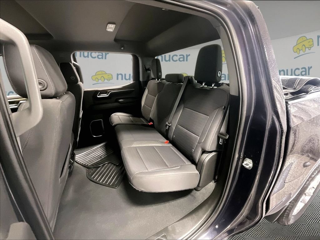 Used 2023 Gray Chevrolet LT image 15