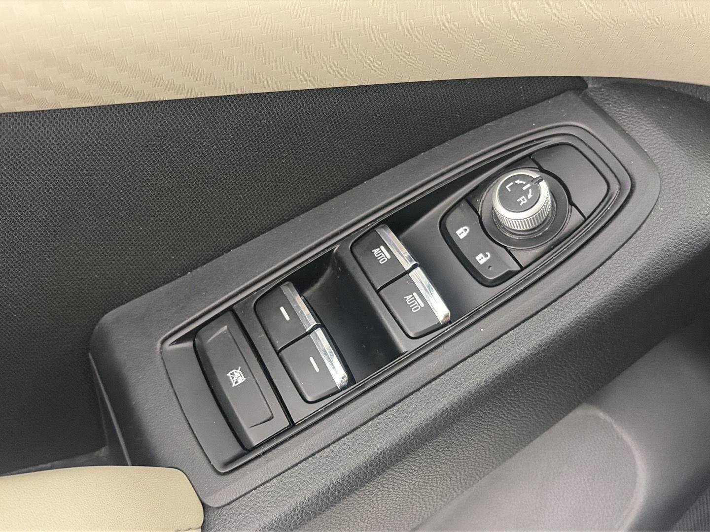Used 2019 Crystal White Pearl Subaru Premium image 10