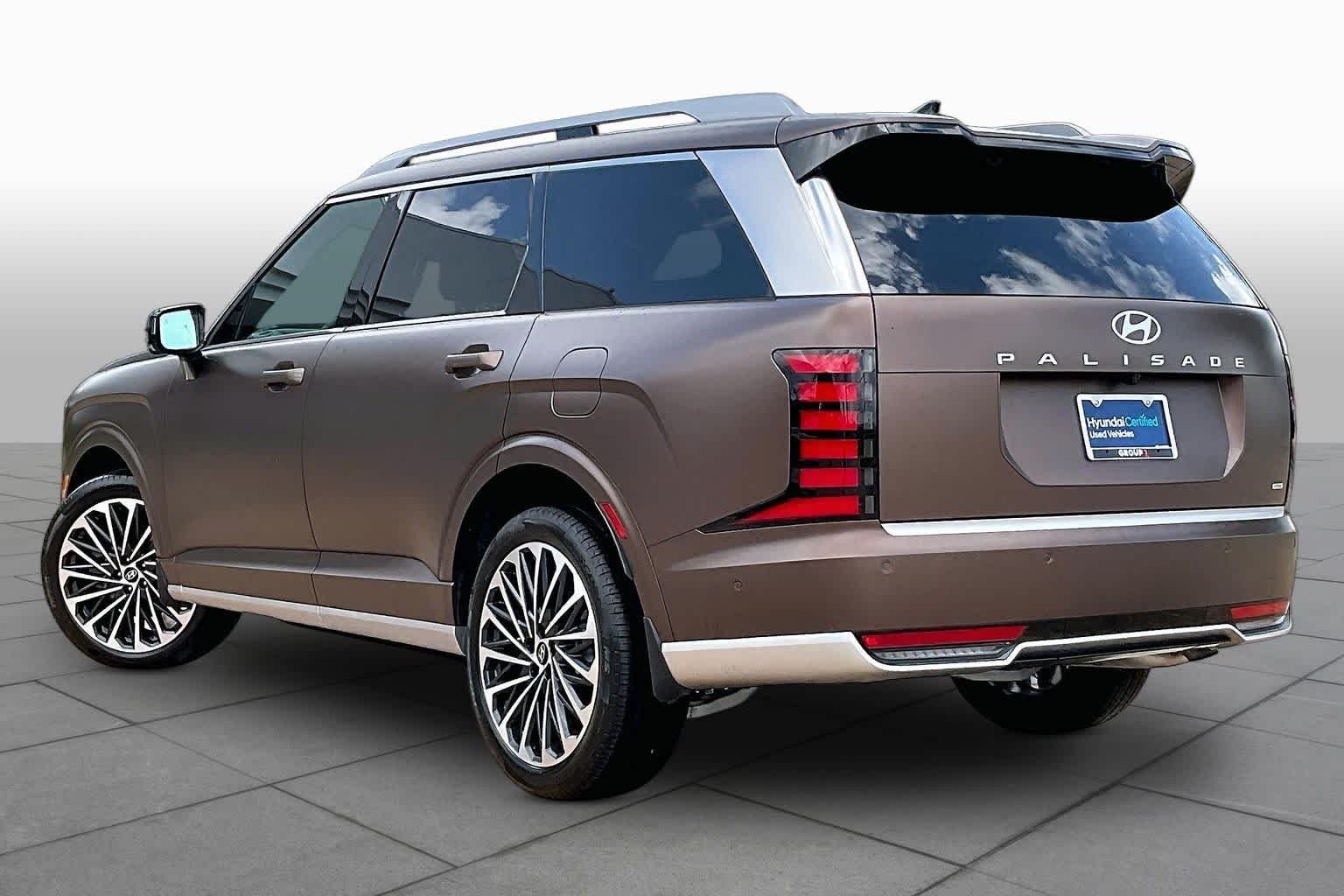 Used 2026 Earthy Brass Matte Hyundai Calligraphy image 12