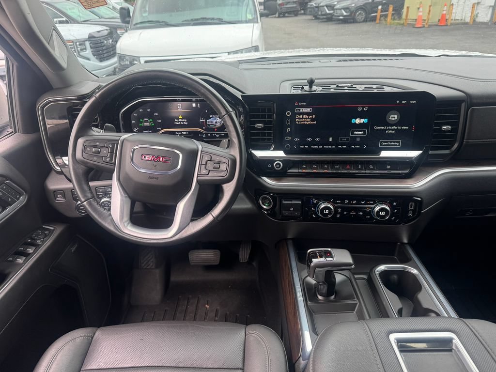 Used 2022 Summit White GMC SLT image 13