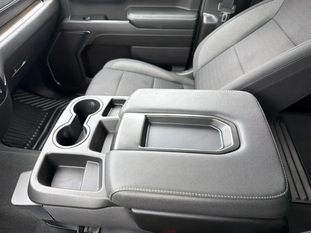 2024 Chevrolet Silverado 1500 LT - Photo 21