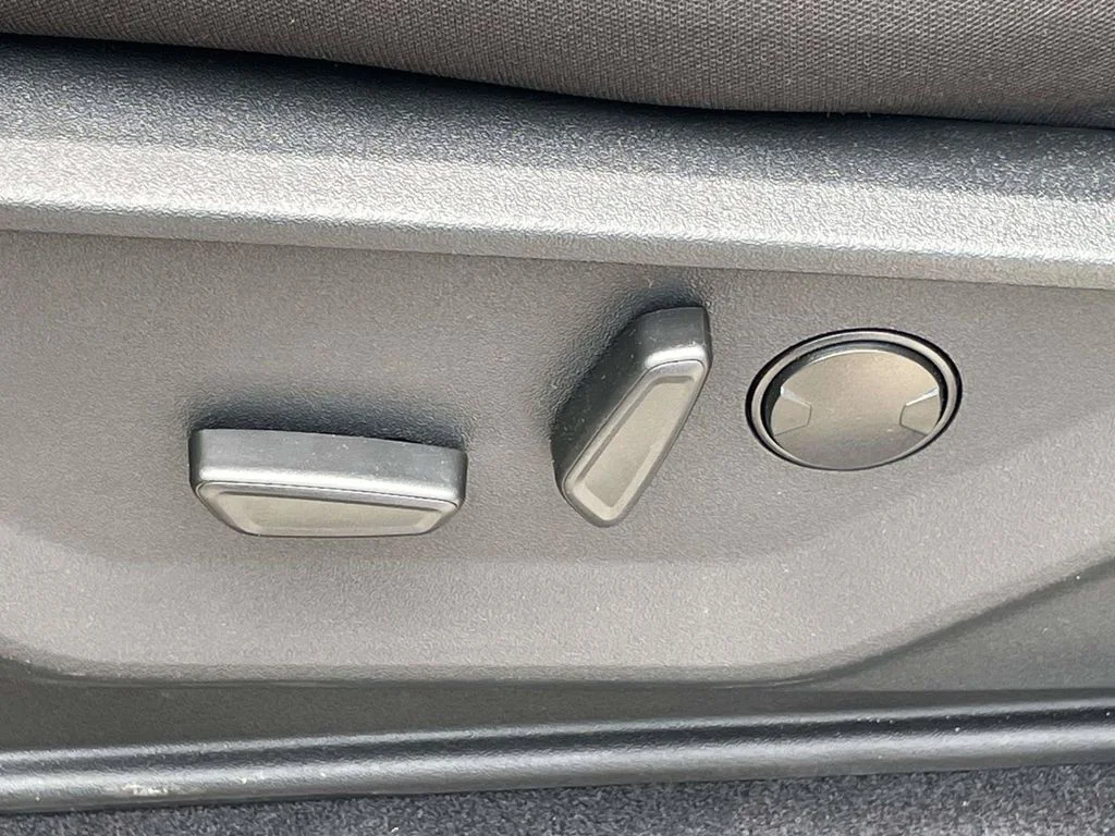 New 2026 Gray Ford XLT image 14