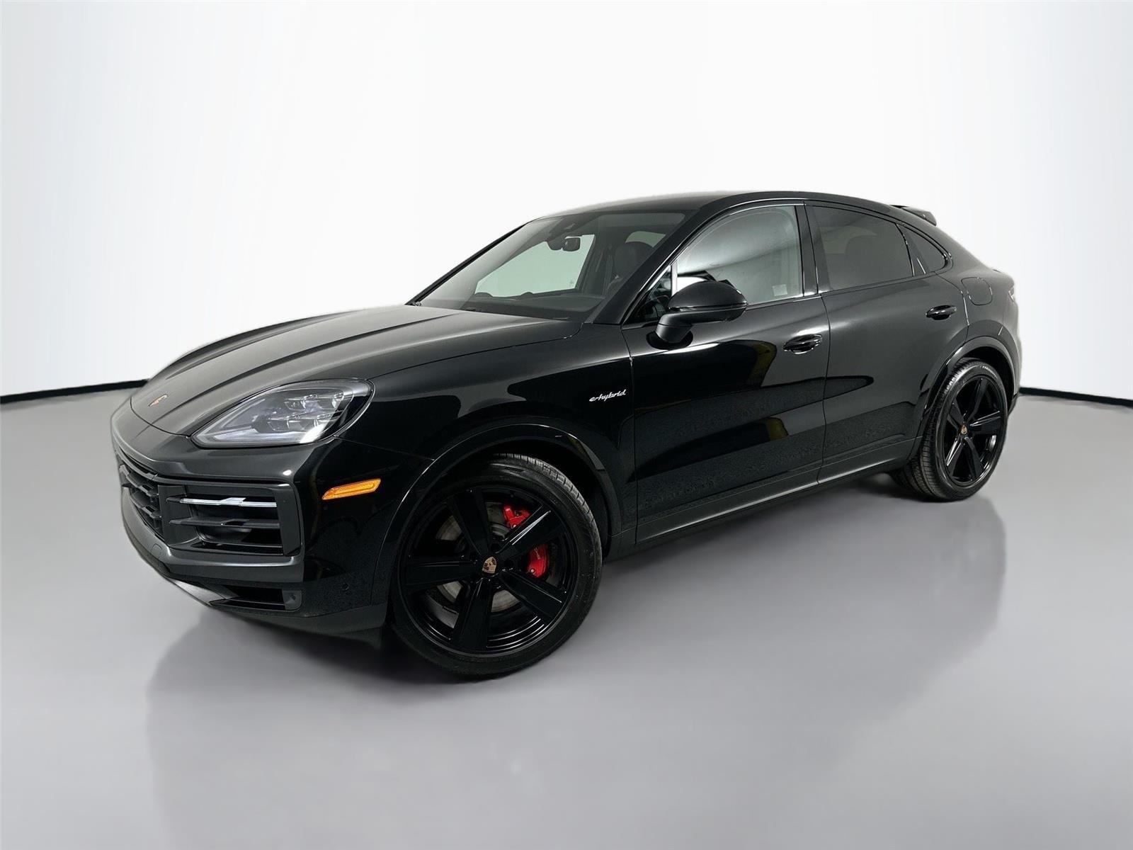 2025 Porsche Cayenne S E-Hybrid's photo