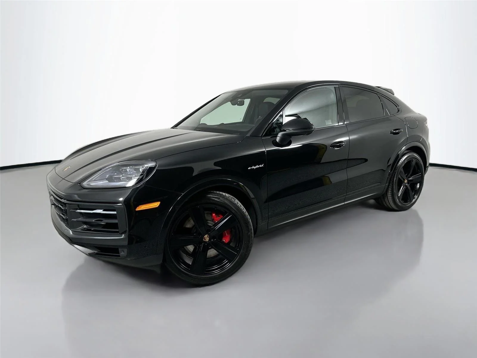 2025 Porsche Cayenne S E-Hybrid's photo