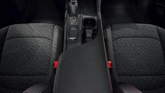 New 2027 Diamond Black Crystal Pearlcoat Dodge R/T image 40