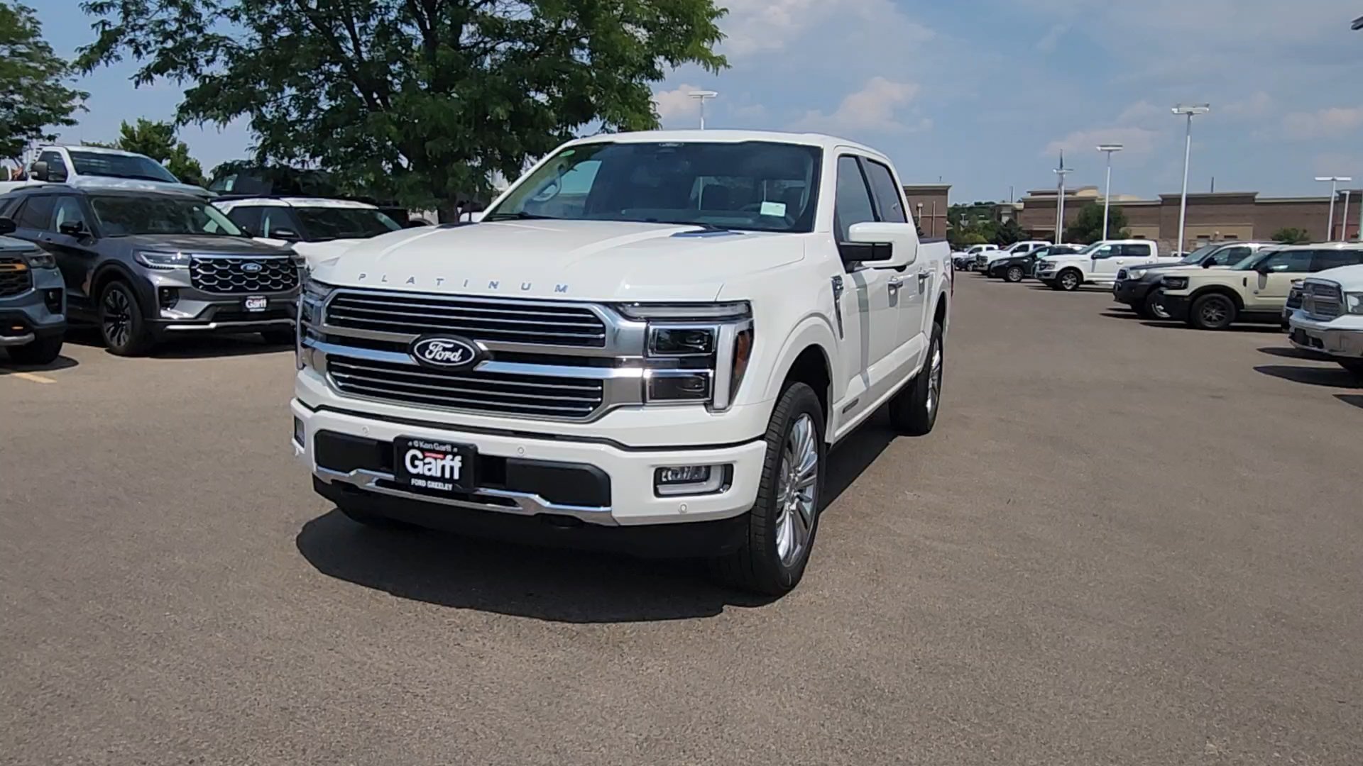 New 2026 Star White Metallic Tri-Coat Ford Platinum image 16