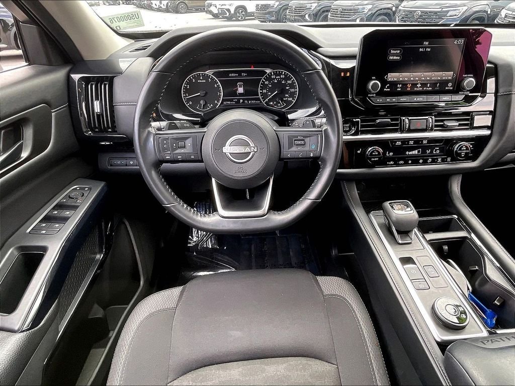 Used 2025 Brilliant Silver Metallic Nissan SV image 17