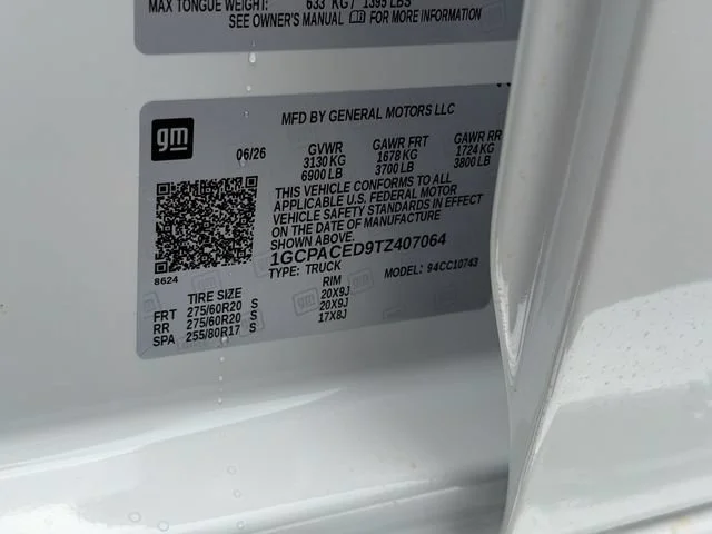 New 2026 Summit White Chevrolet LT image 10