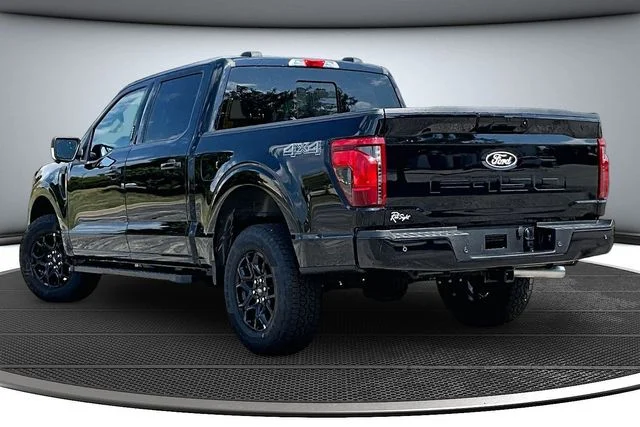 New 2026 Agate Black Metallic Ford XLT image 3