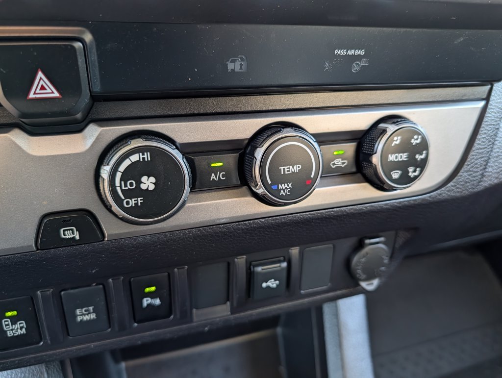 Used 2020 Gray Toyota SR5 image 22