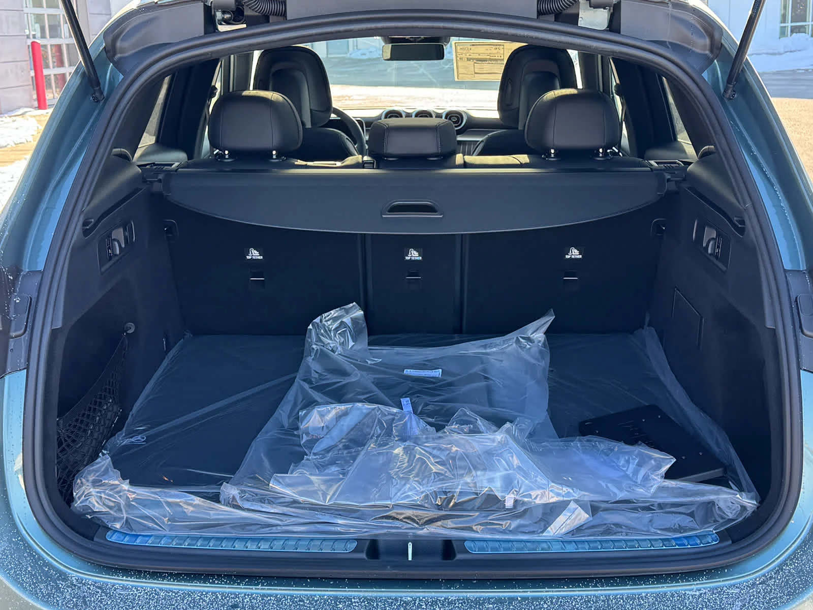 New 2026 Verde Silver Metallic Mercedes-Benz GLC 300 image 9