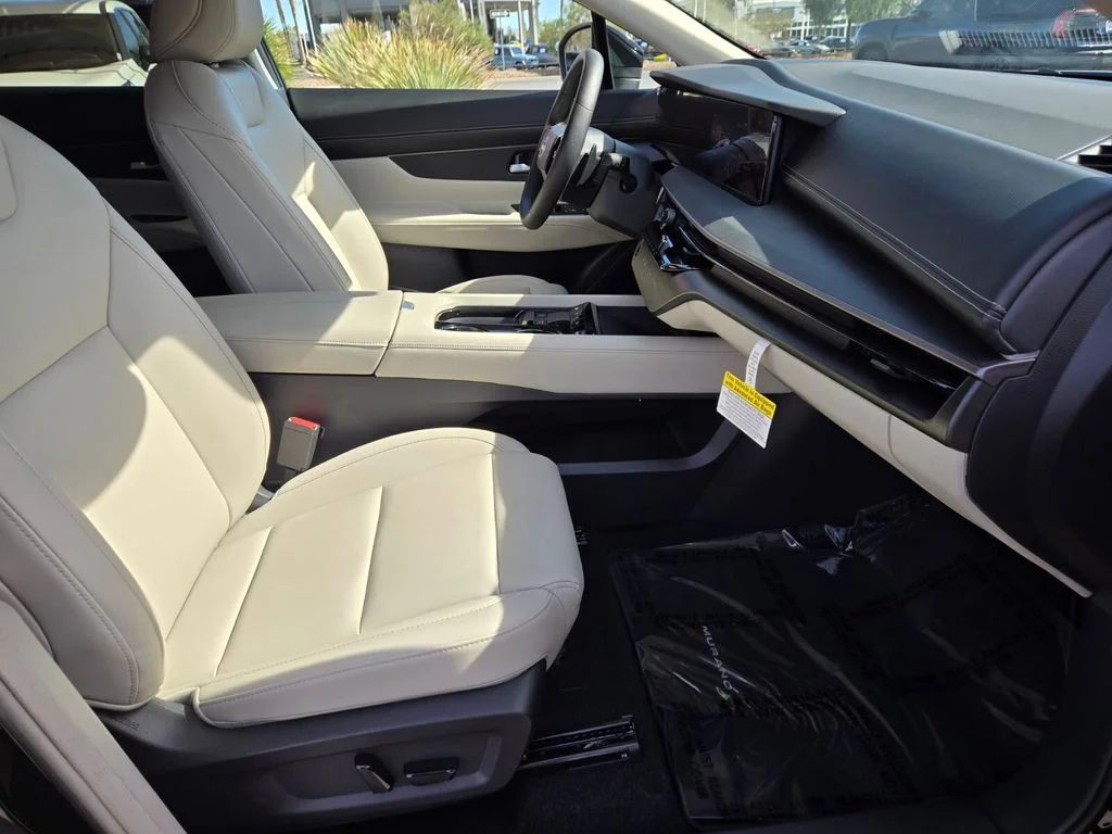 2025 Nissan Murano SV - Photo 19
