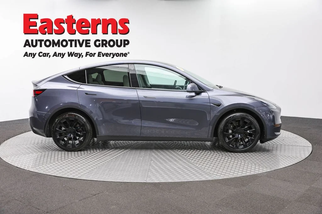 Used 2021 Gray Tesla Long Range image 4
