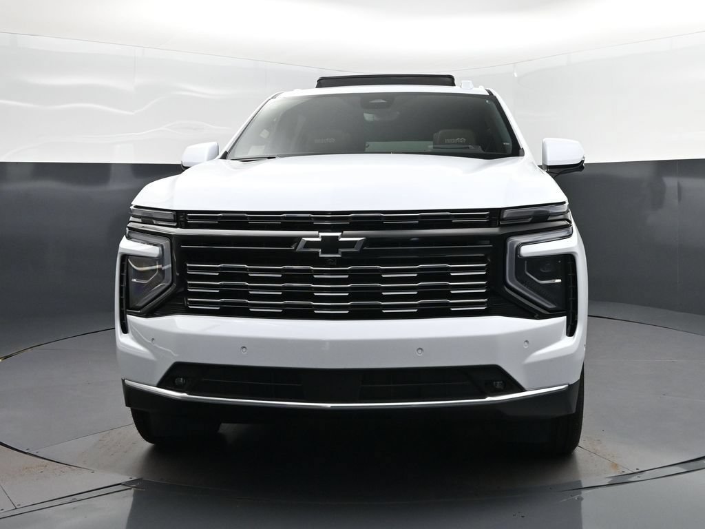 New 2026 Polar White Tricoat Chevrolet High Country image 10