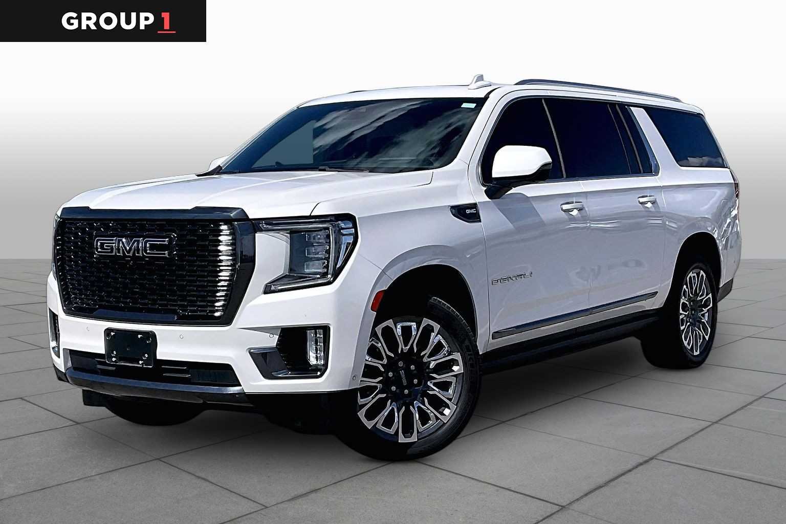 2023 GMC Yukon Denali Ultimate AWD's photo