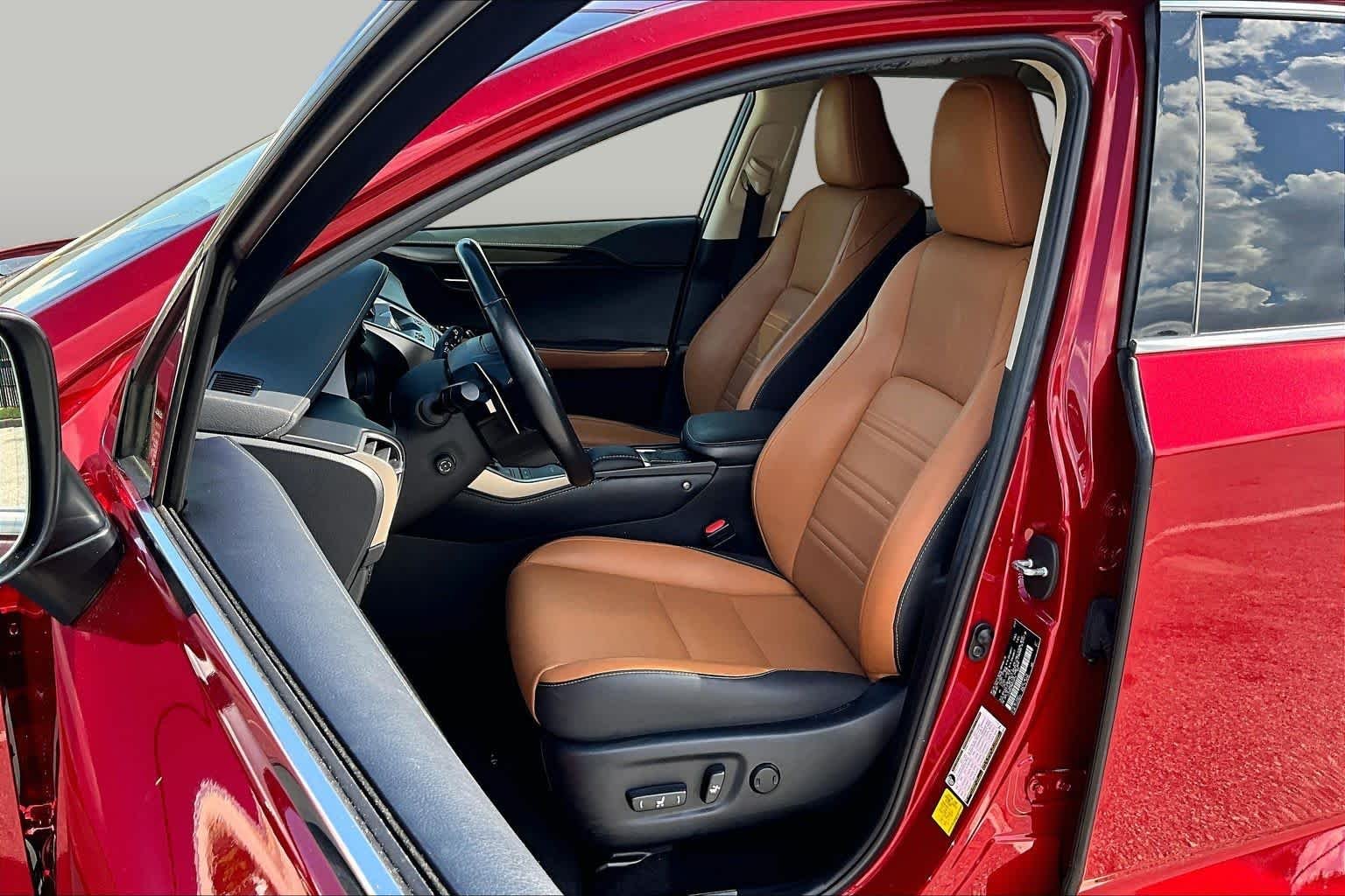 Used 2021 Matador Red Mica Lexus  image 8