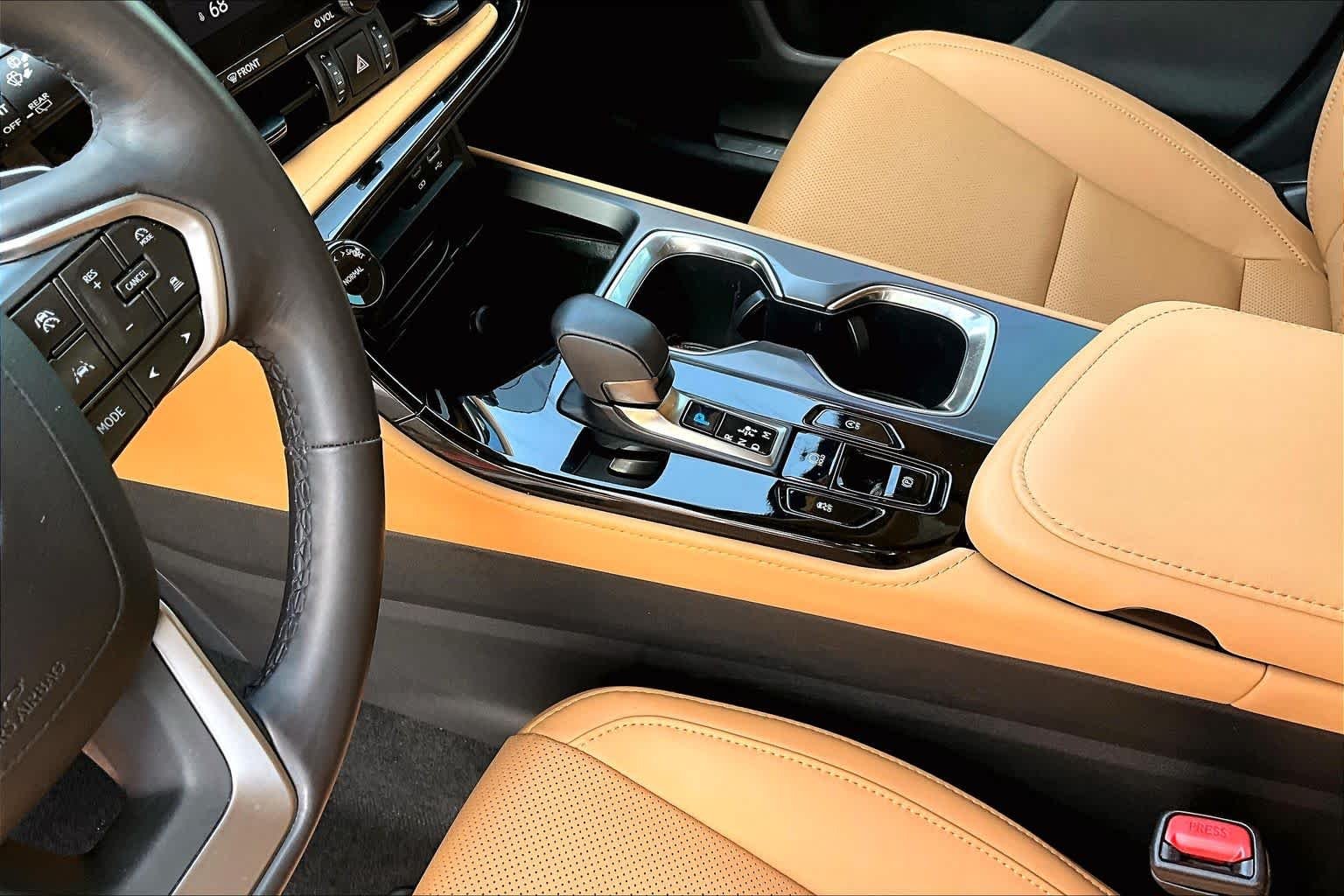Used 2025 Redline Lexus Premium image 17