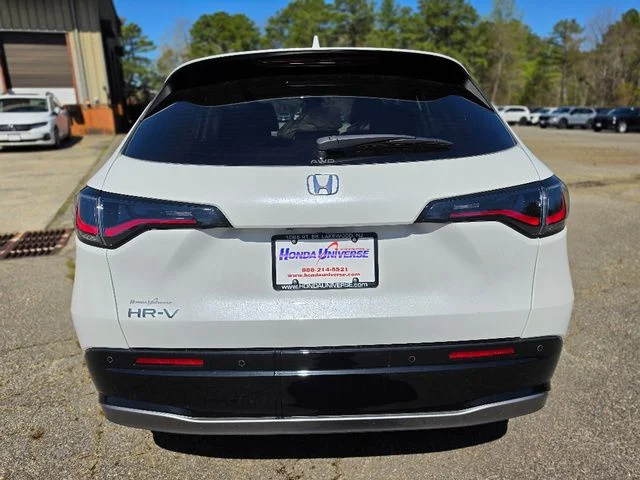 Certified Used 2026 Platinum White Pearl Honda EX-L image 5
