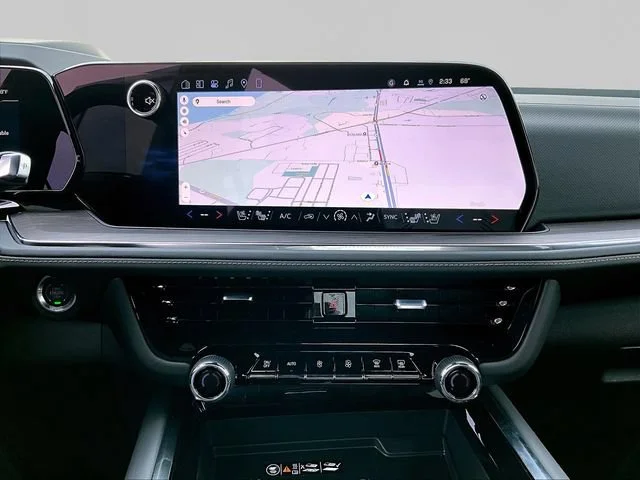 2026 Chevrolet Suburban Premier - Photo 11