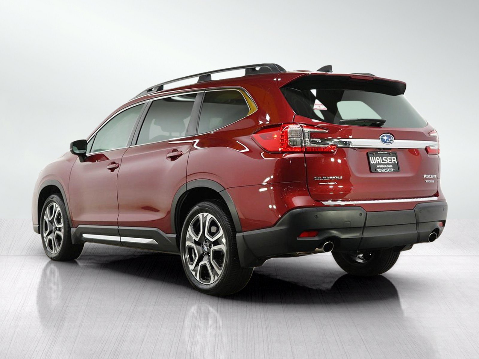 Used 2024 Crimson Red Pearl Subaru Limited image 3