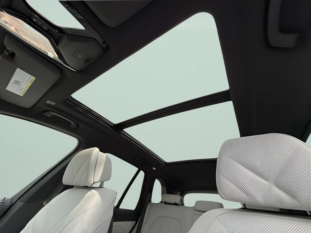 New 2026 Dravit Grey Metallic BMW xDrive40i image 16