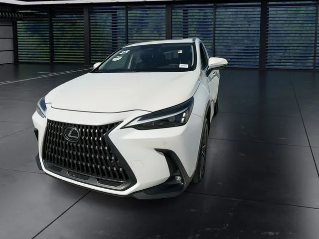 Used 2025 White Lexus 350 Premium image 4