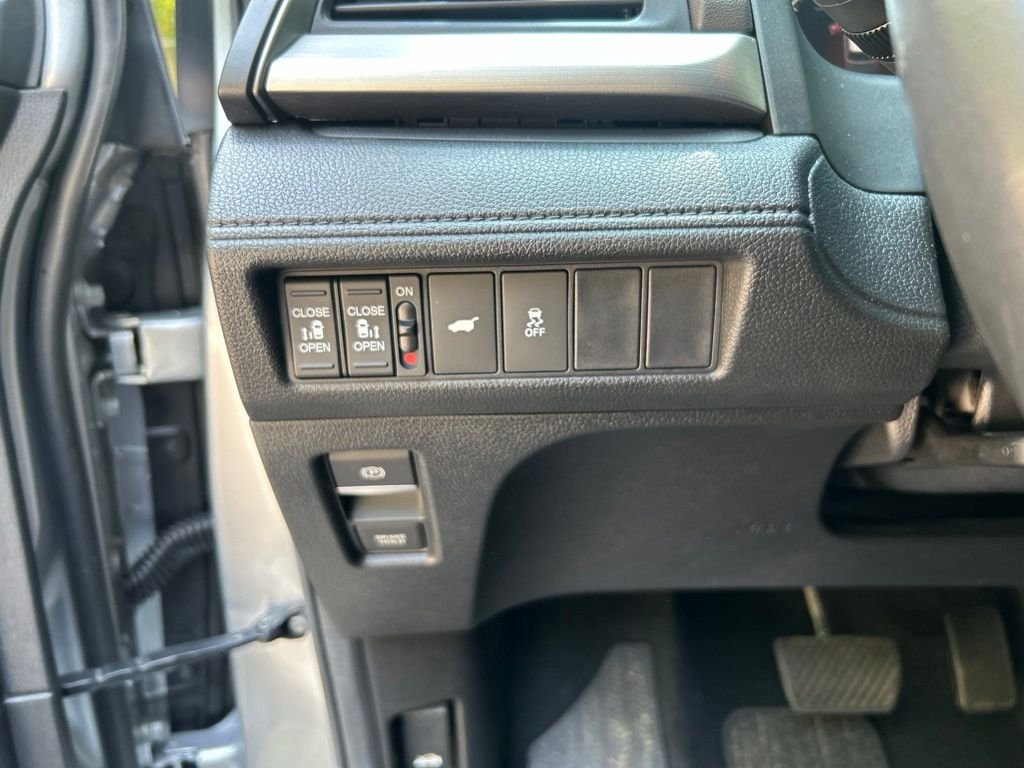 2025 Honda Odyssey EX-L - Photo 22