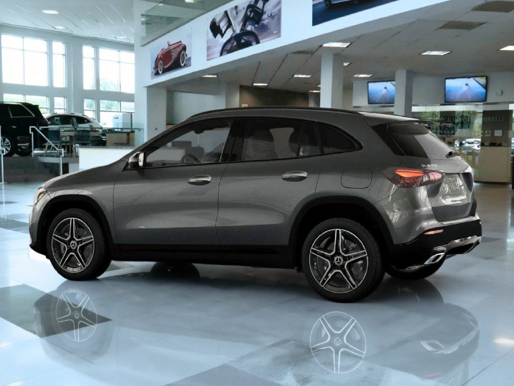 New 2026 Mountain Grey Metallic Mercedes-Benz GLA 250 image 71