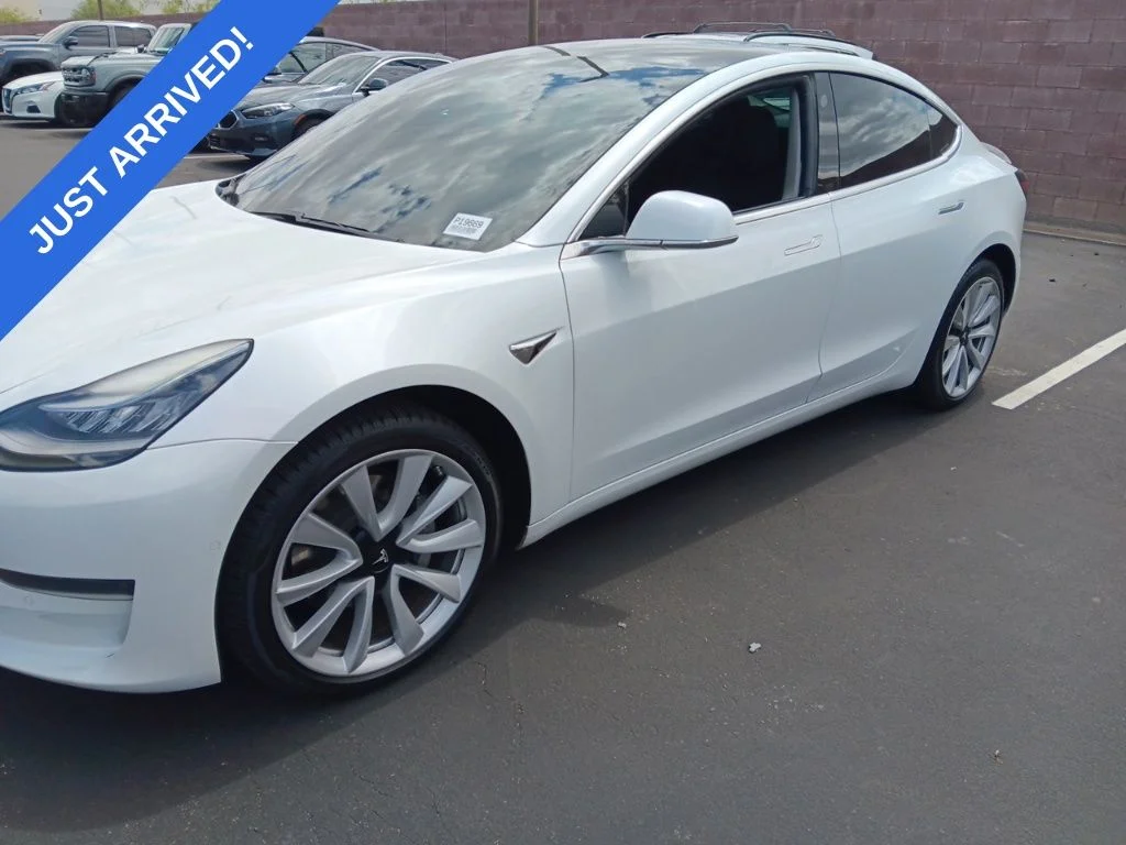 2019 Tesla Model 3 Base