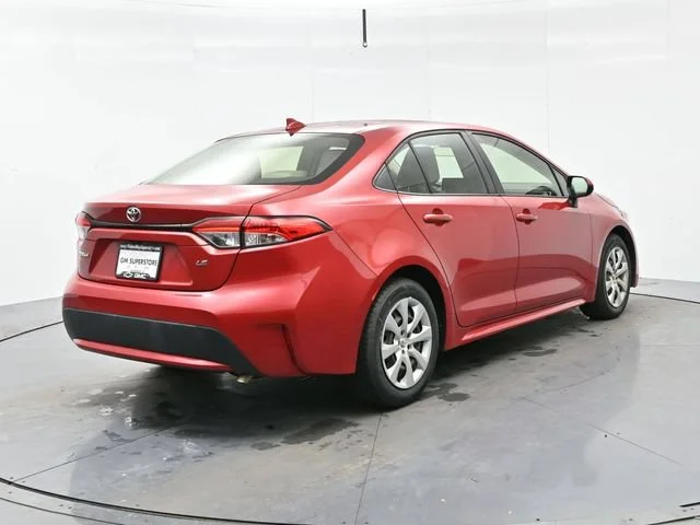 Used 2020 Barcelona Red Metallic Toyota LE image 7