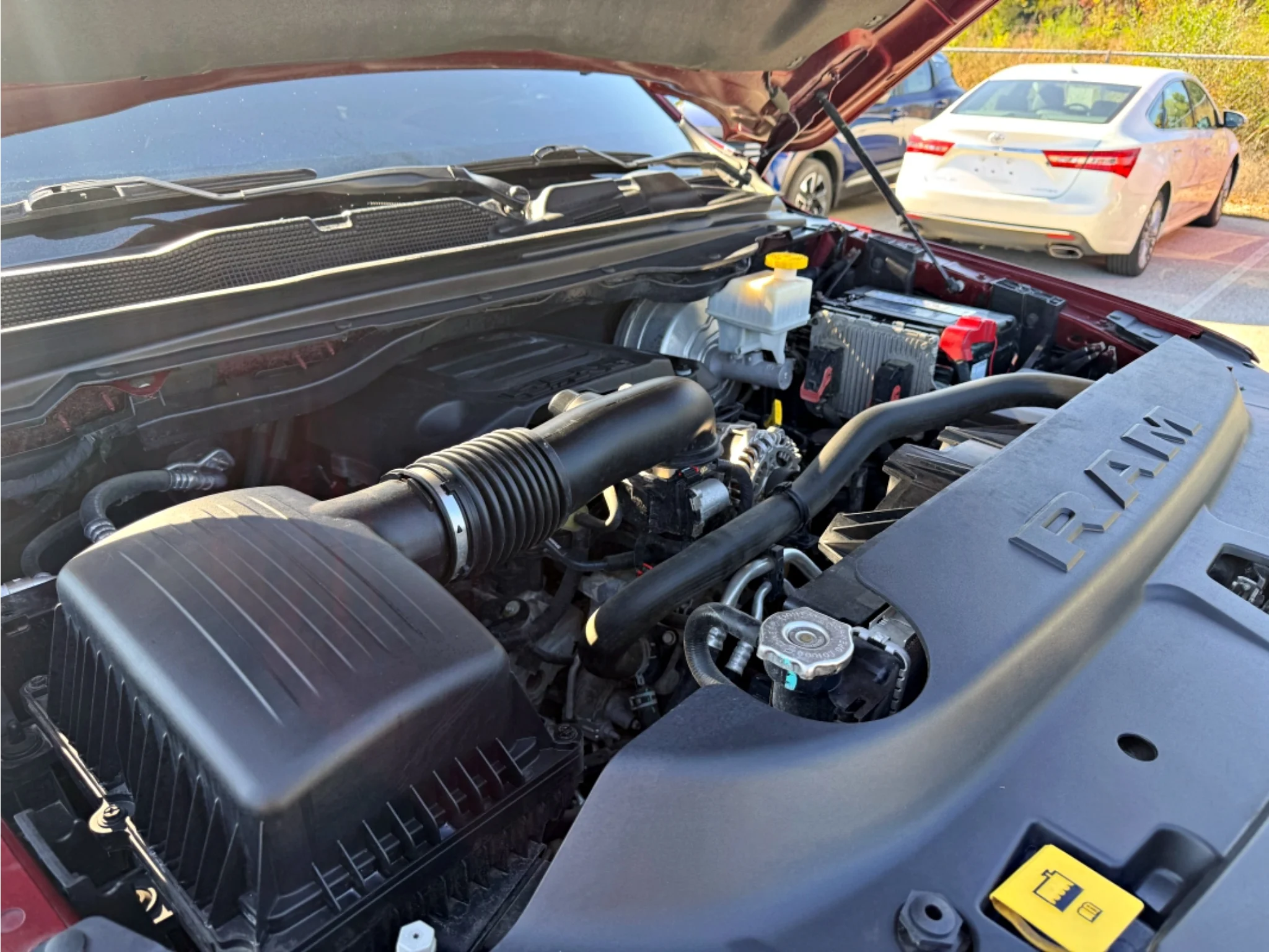 Used 2019 Delmonico Red Pearlcoat Ram Limited image 19