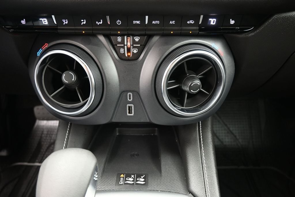 Used 2024 Gray Chevrolet LT image 4