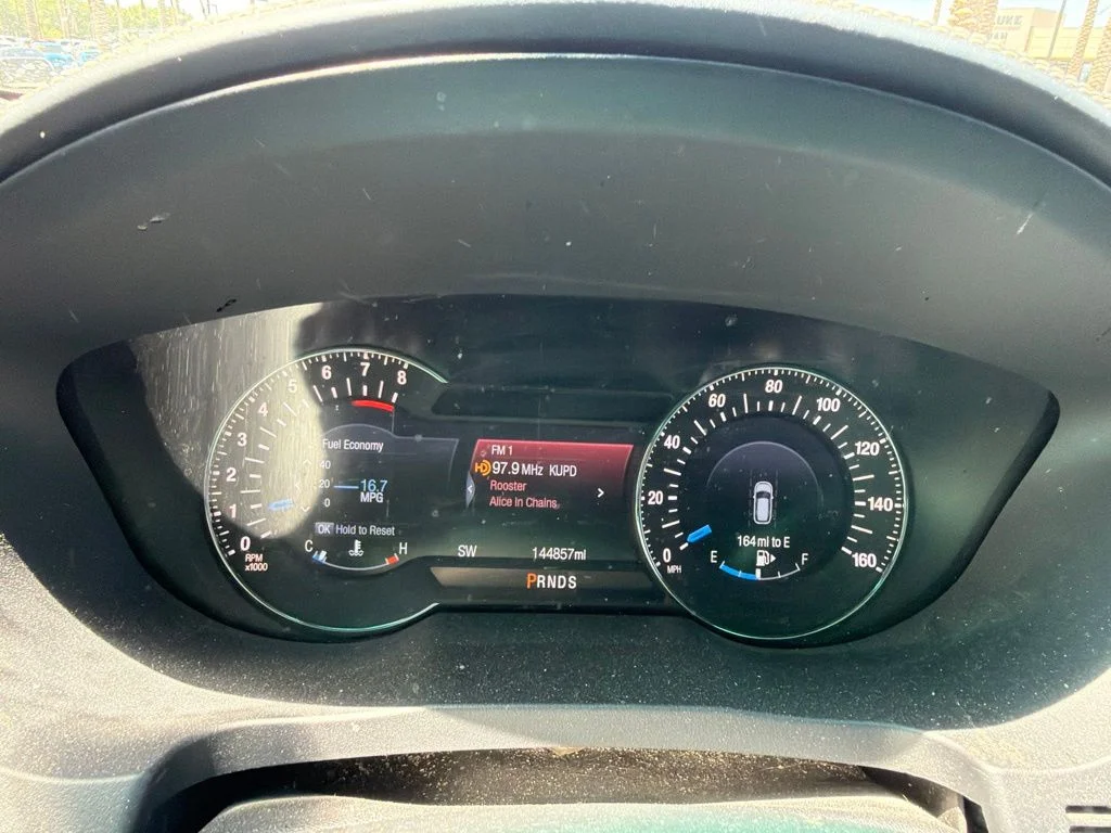 Used 2016 Black Ford Platinum image 11