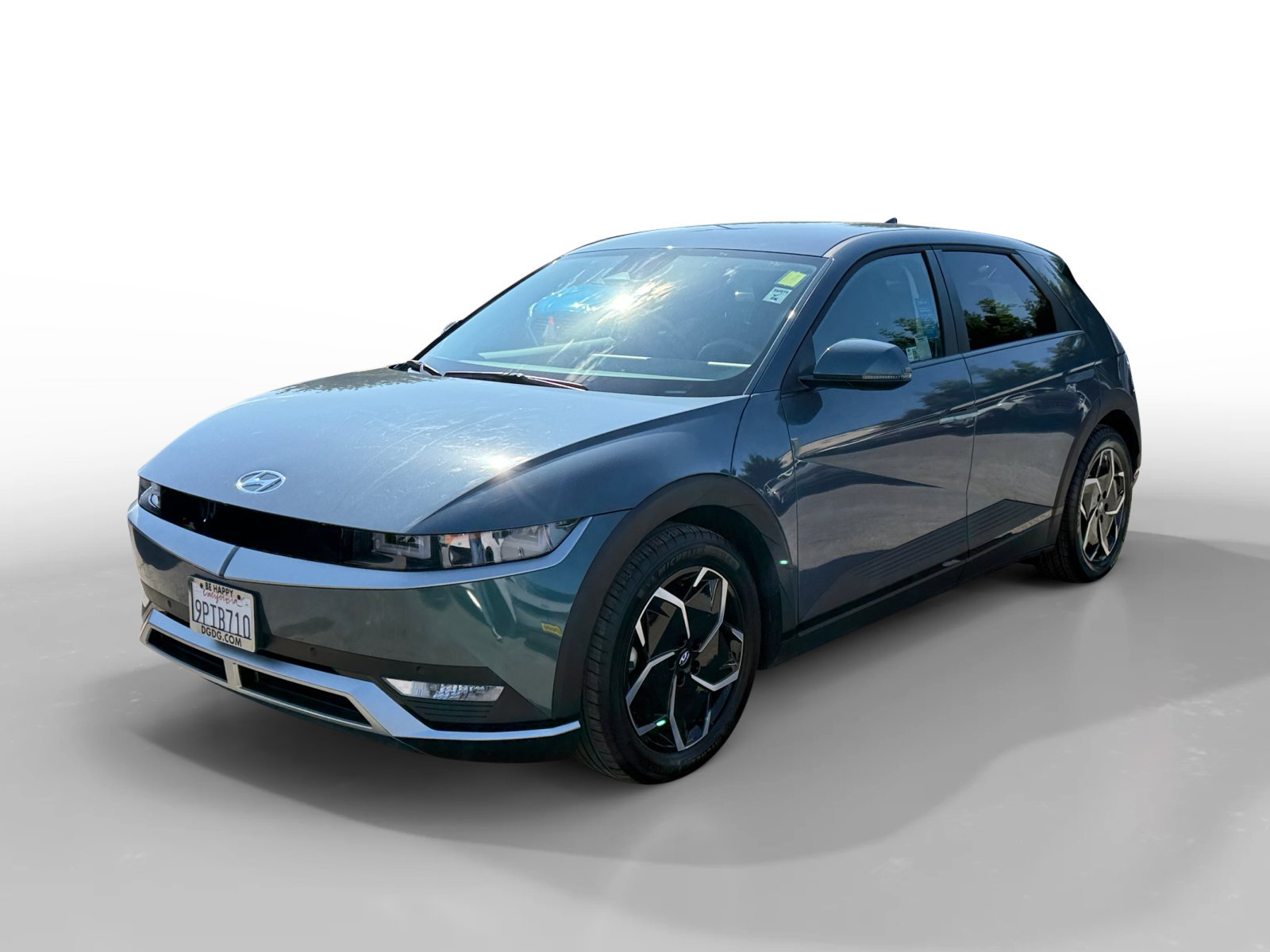 Certified Used 2024 Digital Teal Hyundai SEL image 1