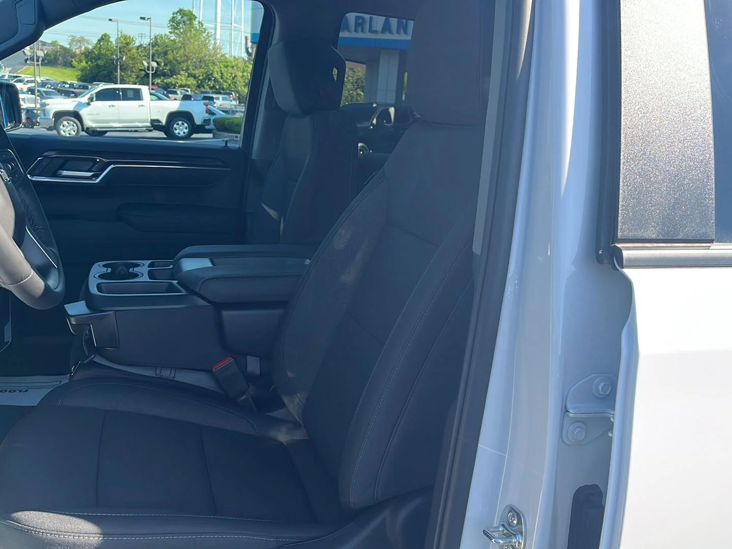 2026 Chevrolet Silverado 1500 LT - Photo 19
