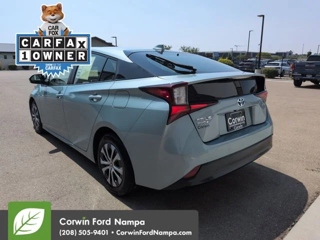 Used 2022 Beige Toyota XLE AWD-e image 5