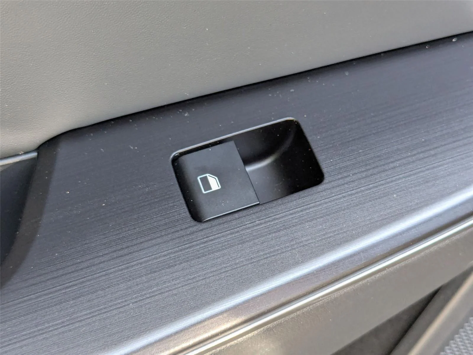 2025 Kia EV6 Wind - Photo 28