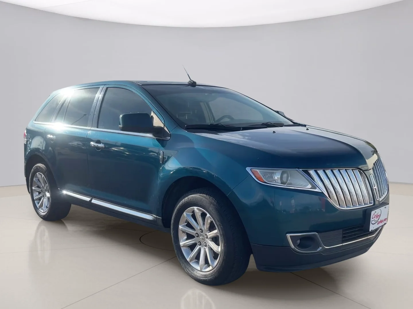 Used 2011 Blue Lincoln AWD image 8